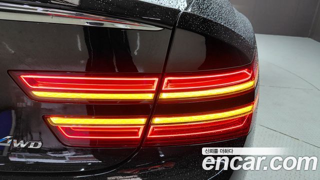 Genesis G80 2021 — photo 9