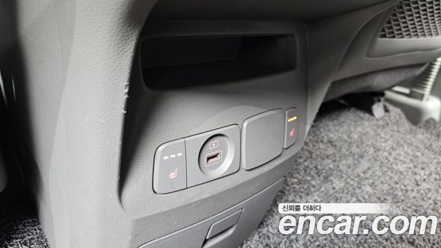 Kia Canival 2019 — photo 28