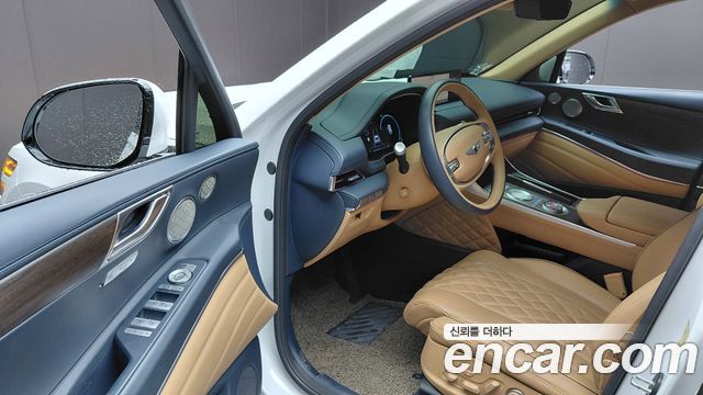 Genesis GV80 2022 — photo 13