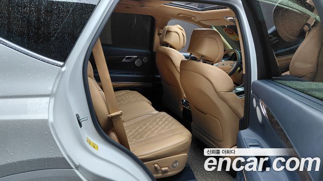 Genesis GV80 2022 — photo 17