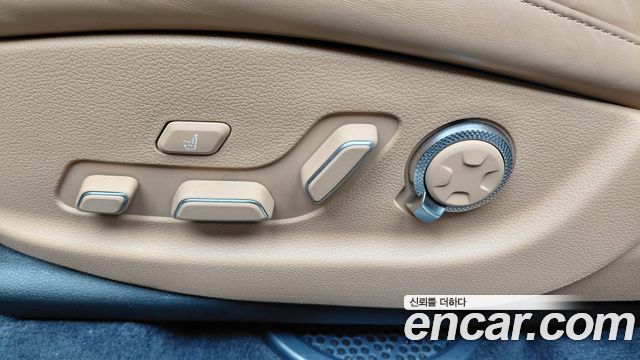 Genesis GV80 2022 — photo 25