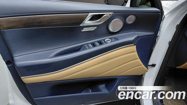 Genesis GV80 2022 — photo 14