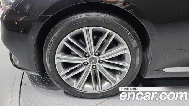 Genesis G80 2018 — photo 5