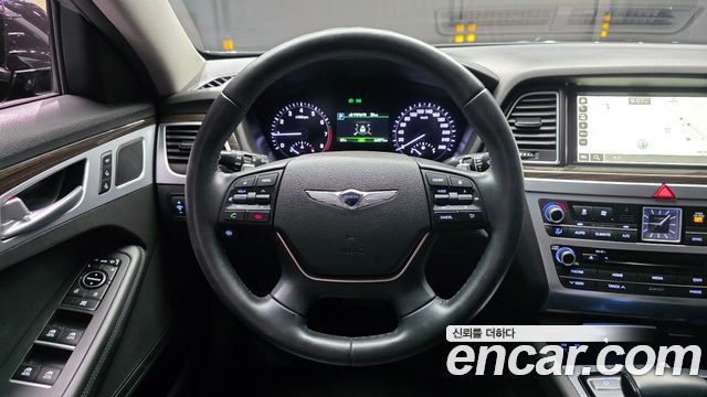 Genesis G80 2018 — photo 13