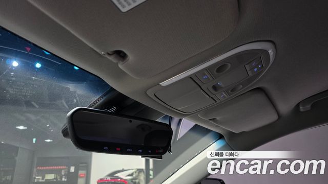Genesis G80 2018 — photo 19