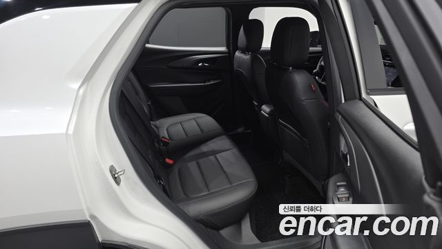 Chevrolet Korea Trailblazer 2023 — photo 17
