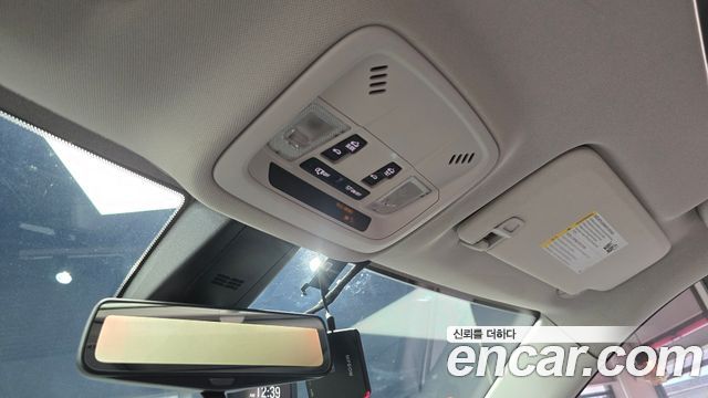 Chevrolet Korea Traverse 2021 — photo 26
