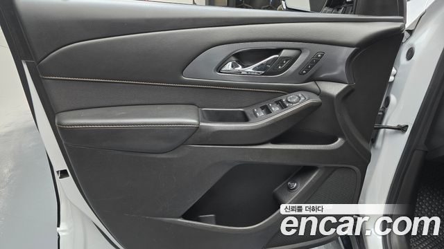 Chevrolet Korea Traverse 2021 — photo 14