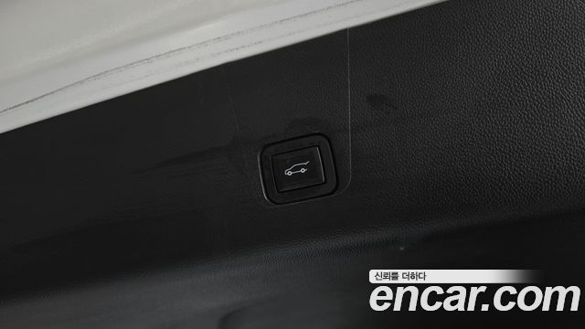 Chevrolet Korea Traverse 2021 — photo 34