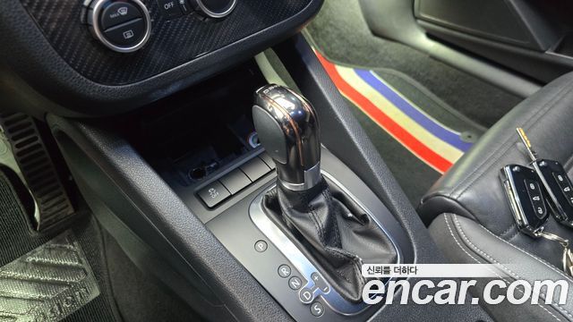 Volkswagen Scirocco 2013 — photo 9