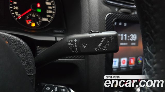 Volkswagen Scirocco 2013 — photo 16