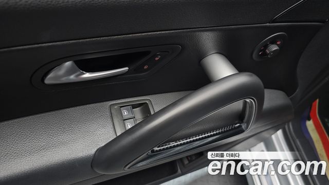 Volkswagen Scirocco 2013 — photo 19