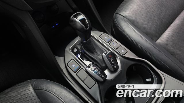 Hyundai Santafe 2015 — photo 9