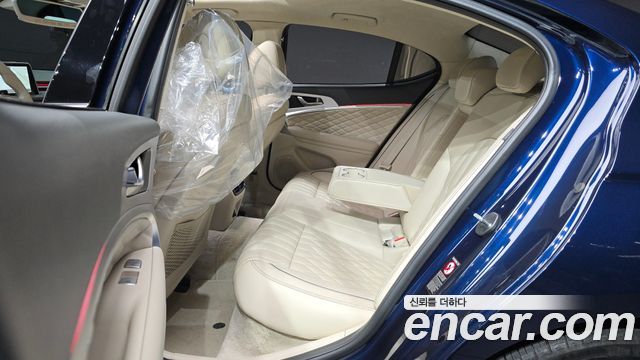 Genesis G70 2020 — photo 18