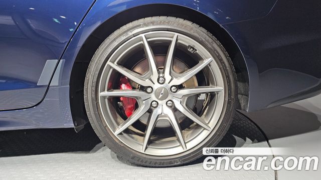 Genesis G70 2020 — photo 7
