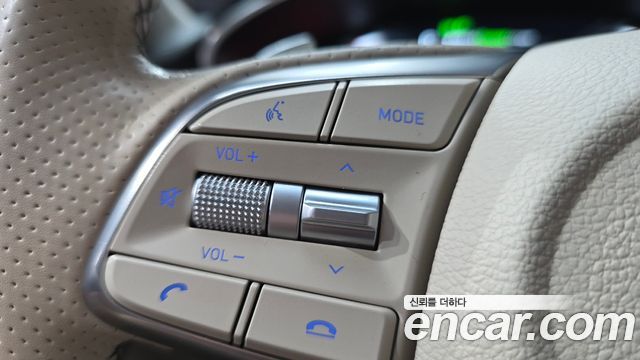Genesis G70 2020 — photo 31