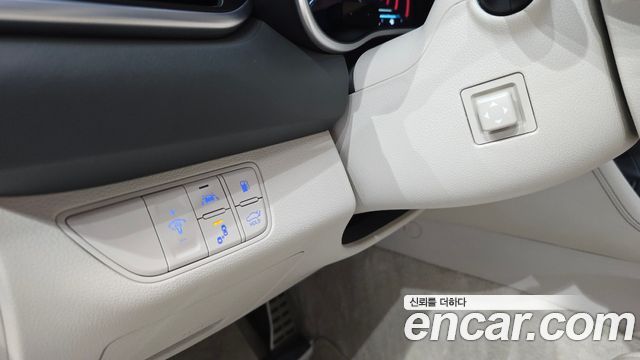 Genesis G70 2020 — photo 34