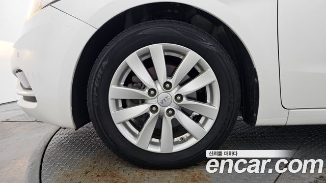 Kia K3 2015 — photo 5