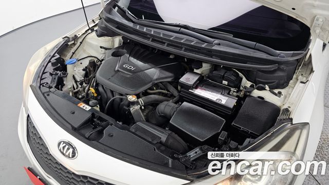 Kia K3 2015 — photo 6
