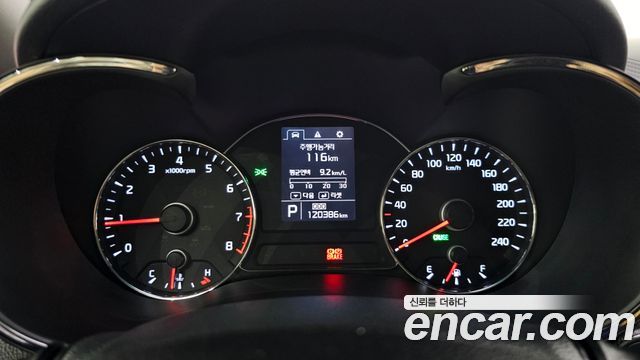 Kia K3 2015 — photo 8