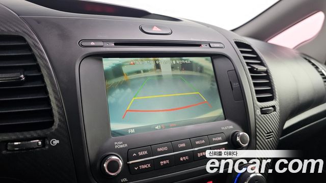 Kia K3 2015 — photo 15