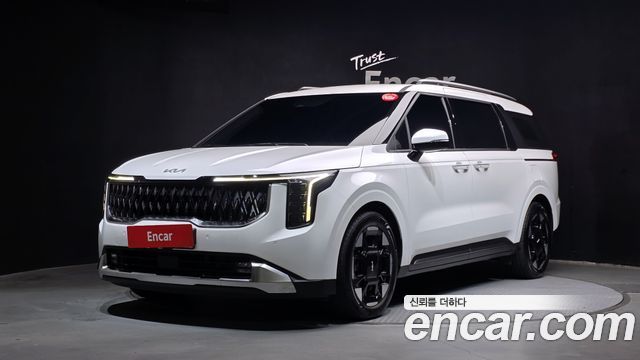 Kia Canival 2025 — photo 1