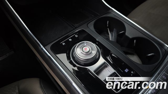 Kia Canival 2025 — photo 12