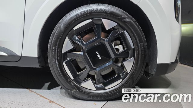Kia Canival 2025 — photo 7