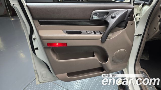 KG Mobility KORANDO 2016 — photo 14