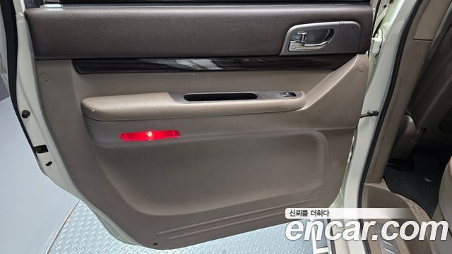 KG Mobility KORANDO 2016 — photo 15