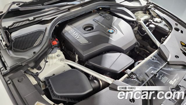 BMW 5-Series 2019 — photo 6