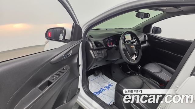 Chevrolet Korea Spark 2017 — photo 13