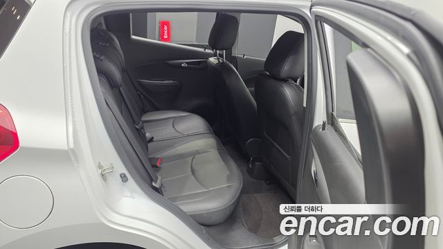 Chevrolet Korea Spark 2017 — photo 18