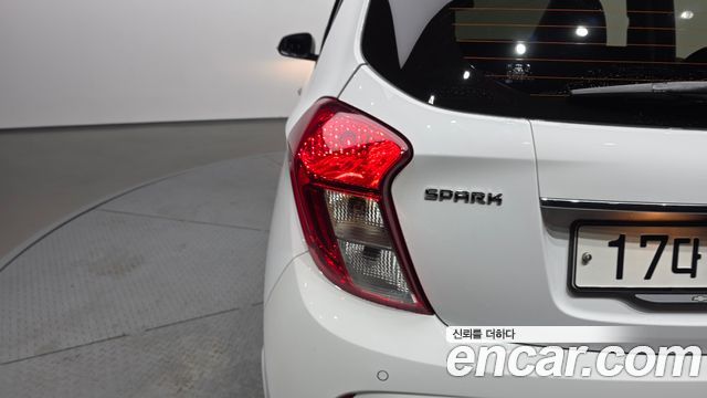 Chevrolet Korea Spark 2017 — photo 9