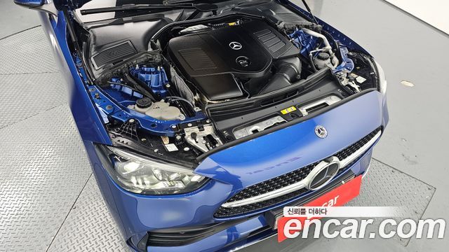 Mercedes-Benz C-Class 2022 — photo 6