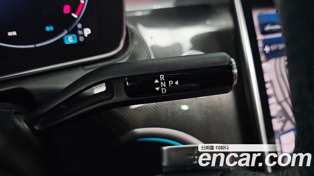 Mercedes-Benz C-Class 2022 — photo 12
