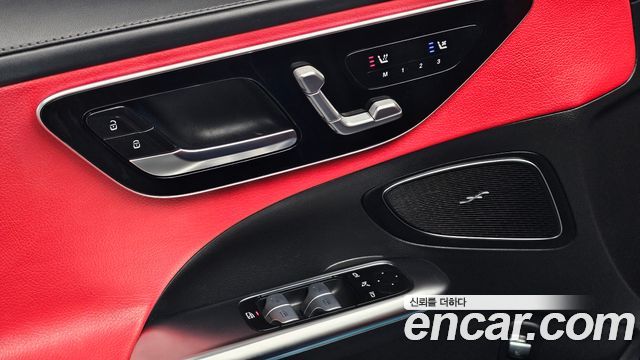 Mercedes-Benz C-Class 2022 — photo 30