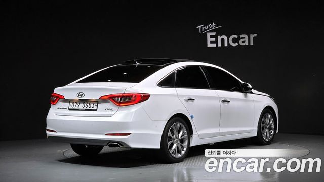 Hyundai Sonata 2016 — photo 2