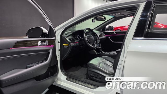Hyundai Sonata 2016 — photo 10