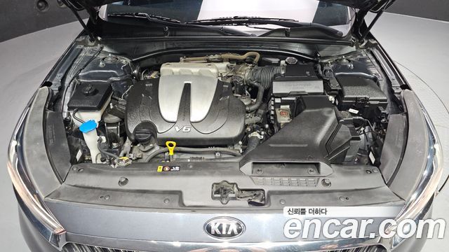 Kia K7 2017 — photo 6
