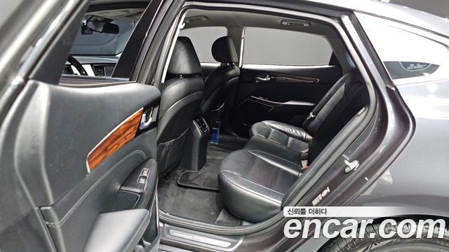 Kia K7 2017 — photo 25