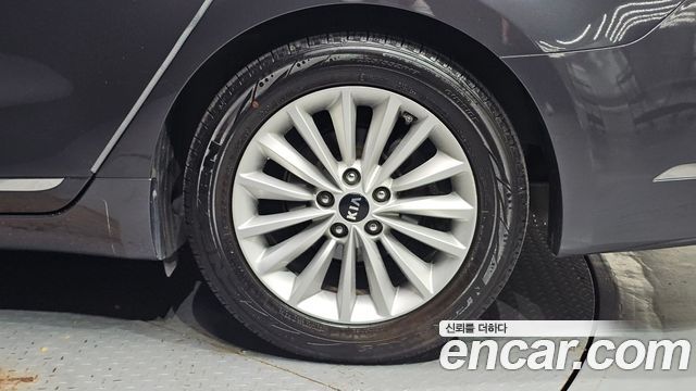 Kia K7 2017 — photo 7