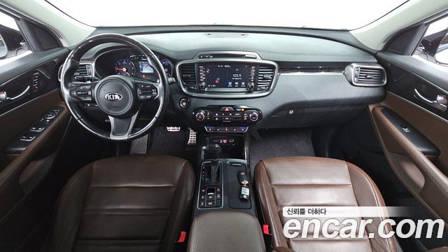 Kia Sorento 2017 — photo 10