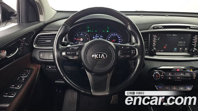 Kia Sorento 2017 — photo 18