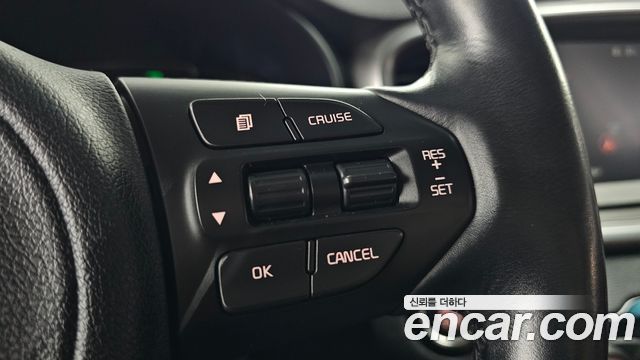 Kia Sorento 2017 — photo 19