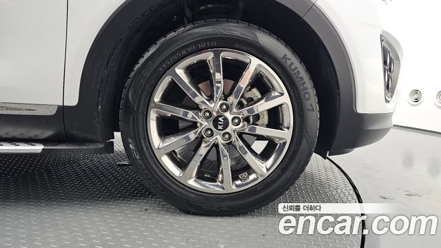 Kia Sorento 2017 — photo 7