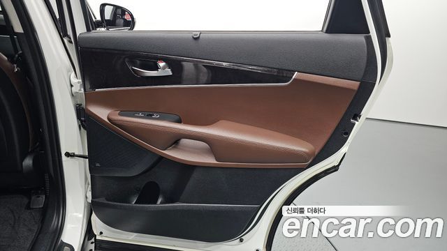 Kia Sorento 2017 — photo 15