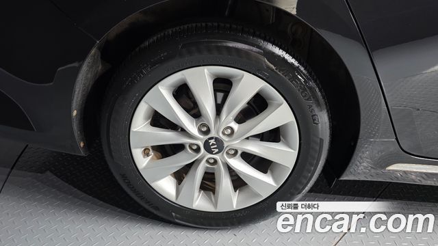 Kia K5 2016 — photo 5