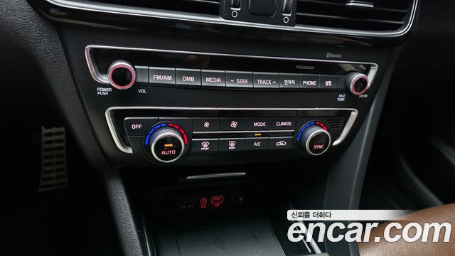 Kia K5 2016 — photo 22