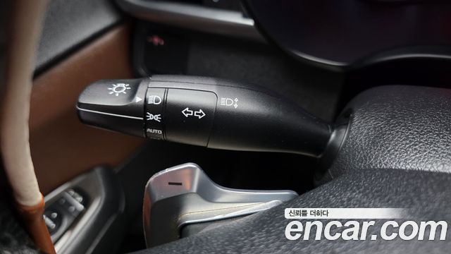 Kia K5 2016 — photo 23